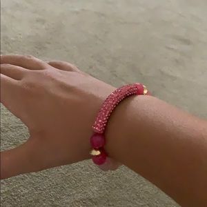 Pink stretchy bracelet